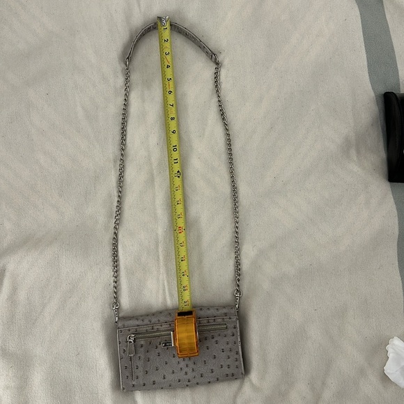 Rebecca Minkoff Wallet on a Chain - Picture 3 of 7